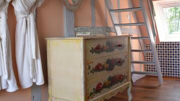 Deluxe Suite (Colza) | Room amenity