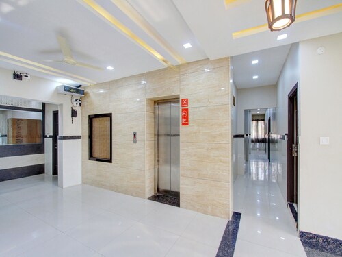 OYO 13029 Hotel Bestend