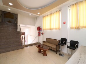 Khu tiếp khách ở sảnh