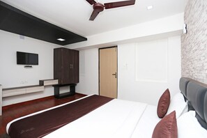 Deluxe Double Room | Free WiFi
