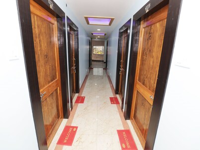 OYO 13485 Hotel New Jasmine