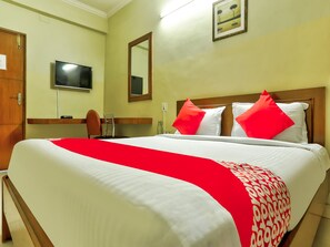 Double or Twin Room | Free WiFi, bed sheets