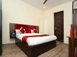 Double or Twin Room | Free WiFi