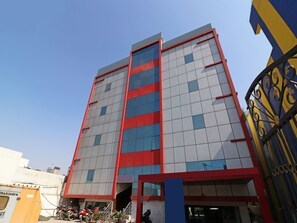 Front of property - OYO 12123 Hotel Sweet Dreams (Ghaziabad)