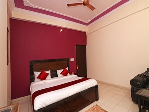 Double or Twin Room - OYO 12123 Hotel Sweet Dreams (Ghaziabad)