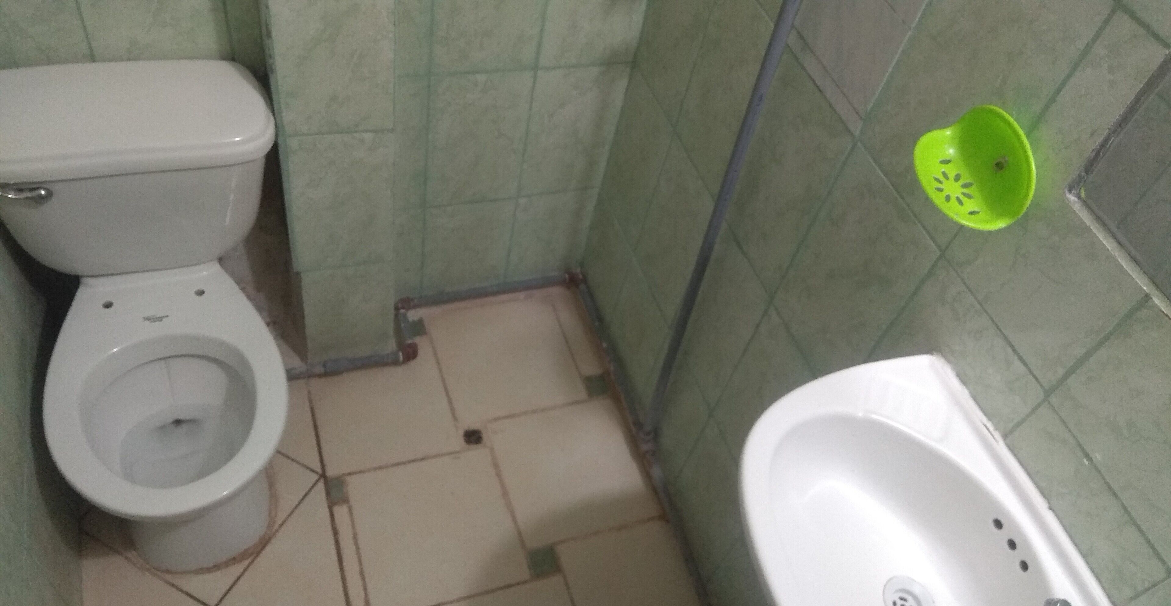 basic twin room | bathroom | shower, bidet, towels, soap