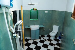 Dusche, kostenlose Toilettenartikel