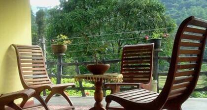 Riveston Holiday Home Stay