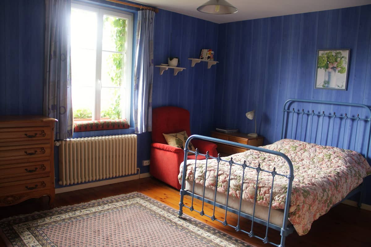 Double Room (Garden view) | 1 bedroom, individually decorated, individually furnished