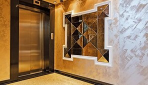 Reception hall - Boutique Rose Gardens Beach & SPA Hotel (Pomorie)