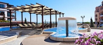 Boutique Rose Gardens Beach & SPA Hotel
