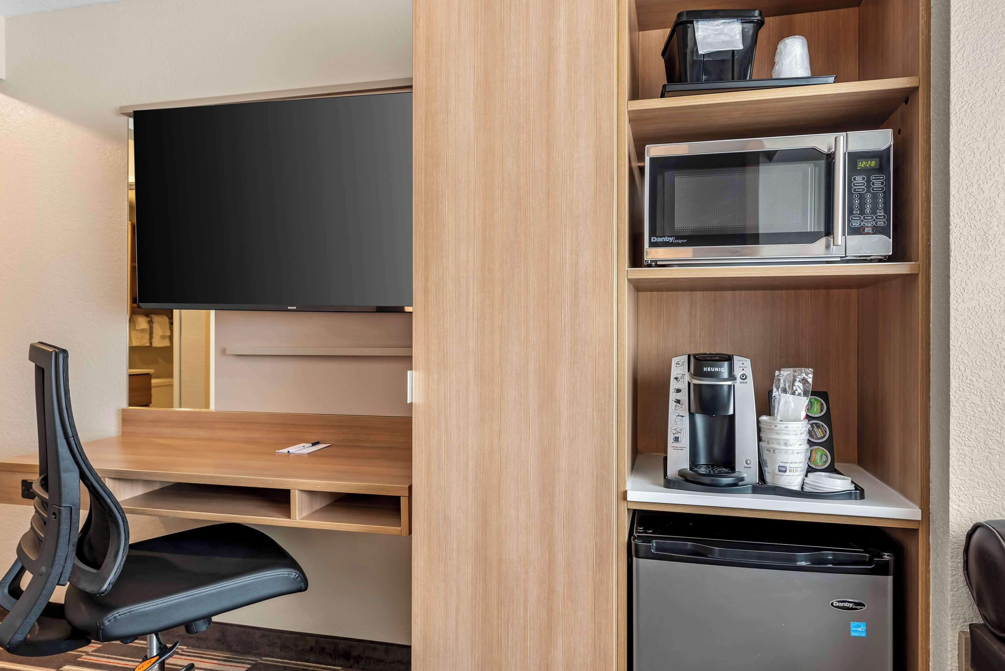 desk, laptop workspace, iron/ironing board, free cots/infant beds