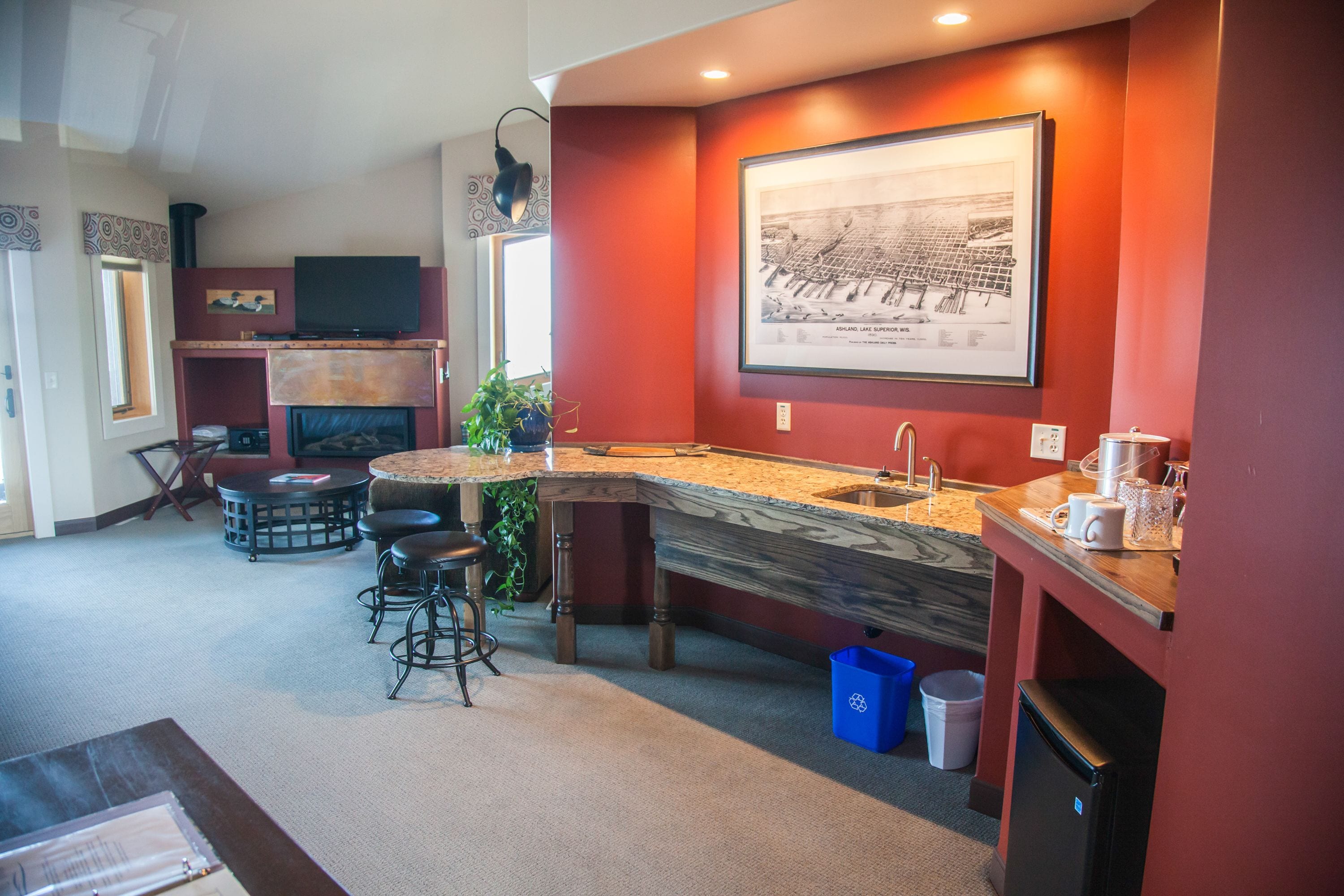 design suite, 1 king bed with sofa bed, non smoking (northland voyageur #4) | 1 bedroom, premium bedding, down duvets, pillow-top beds