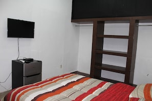 Standard Double Room, 1 Queen Bed | Minibar, free WiFi, bed sheets
