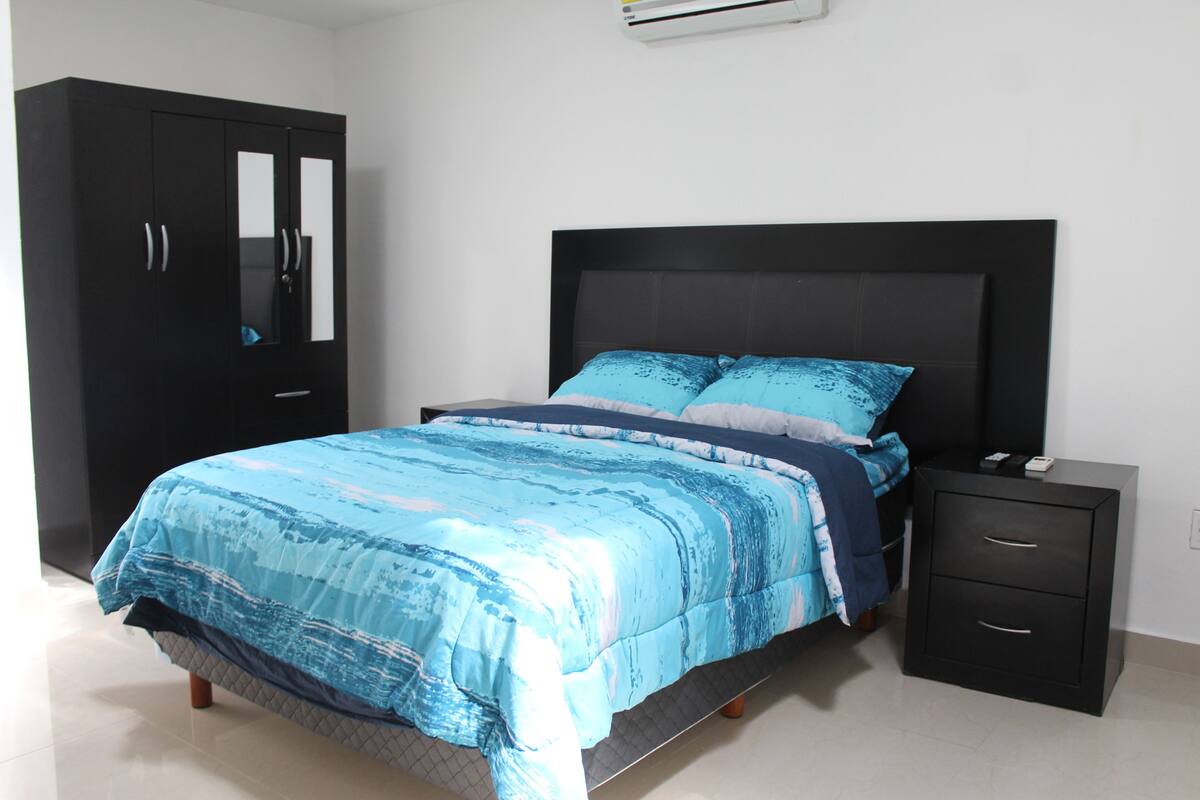 Standard Double Room, 1 Queen Bed | Minibar, free WiFi, bed sheets