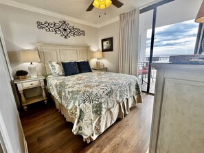 2 Schlafzimmer, Verdunkelungsvorhänge, Bügeleisen/Bügelbrett, WLAN