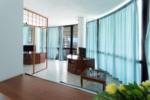 Interior - LAST MINUTE DEAL - SEA FRONT PENTHOUSE GALLIPOLI SALENTO WITH 250SQM TERRACE (Gallipoli)