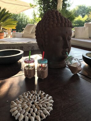 Property grounds - House / Villa - ARBONNE (Arbonne)