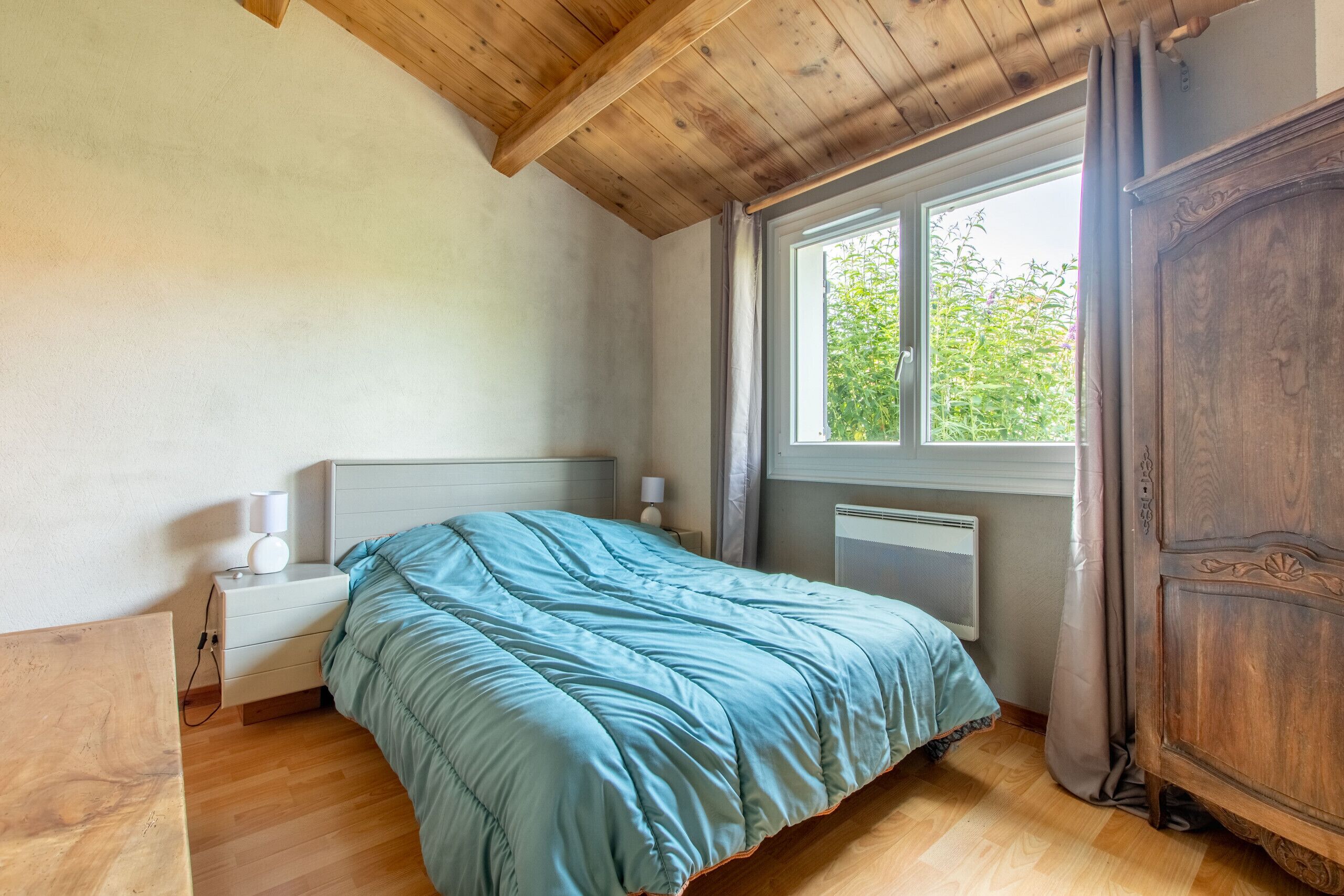 3 slaapkamers, een strijkplank/strijkijzer