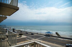 Beach/ocean view - Acropolis Oceanfront Resort (North Wildwood)