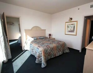 Iron/ironing board, bed sheets - Acropolis Oceanfront Resort (North Wildwood)
