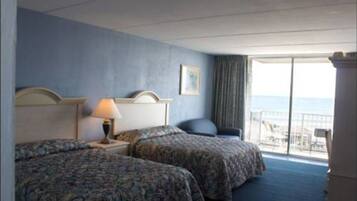 مكواة/لوح كي وملاءات أسرّة