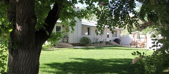 NY LISTE, Bestemor & Bestefars hus, kom og nyt høstfargene STR011   