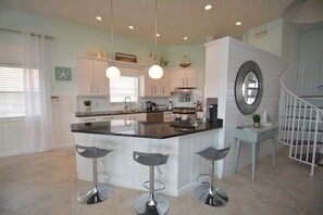 Fridge, microwave, oven, stovetop - Luxury Oceanfront | 4BR, 3 Masters, Pet Friendly (Palm Coast)