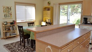 Fridge, oven, dishwasher, coffee/tea maker