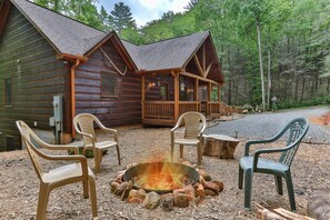 Property grounds - Tranquility On The Creek (Ellijay)