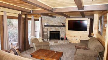 TV connectée, cheminée