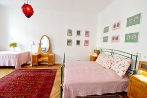 2 bedrooms, iron/ironing board, internet, bed sheets - SUPERHOST - classy apartment, 10 min to the centre (Landstraße)