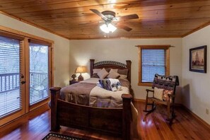 4 bedrooms, iron/ironing board, free WiFi, bed sheets - Paradise Too | Ellijay, GA (Ellijay)