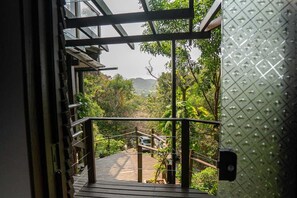 Suite Deluxe, 1 chambre, bain à remous, vue plage | Wi-Fi gratuit, draps fournis