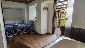 Suite Deluxe, 1 chambre, bain à remous, vue plage | Wi-Fi gratuit, draps fournis