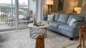 Smart TV, reproductor de DVD, libros