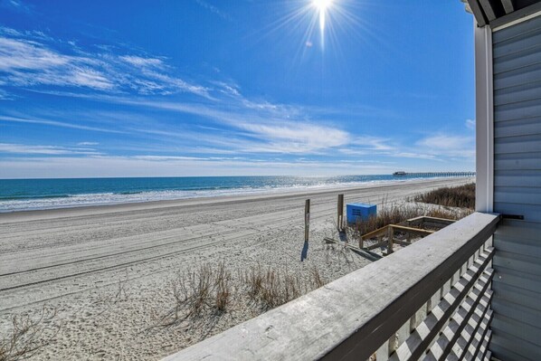 On the beach - Sea Watch VIII 102 - Two Bedroom, Two Bath Oceanfront Condo (Garden City Beach)