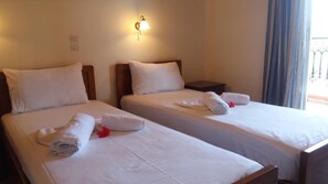 Free WiFi, bed sheets - Zante Dolphin (Zakynthos)
