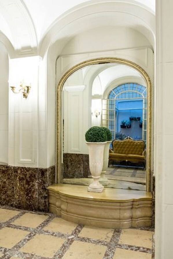 Interior detail - Patios de Recoleta (Buenos Aires)