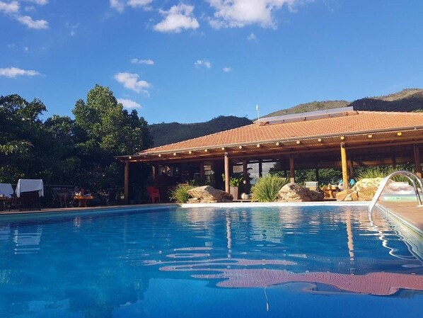 Indoor pool, 2 outdoor pools, pool loungers