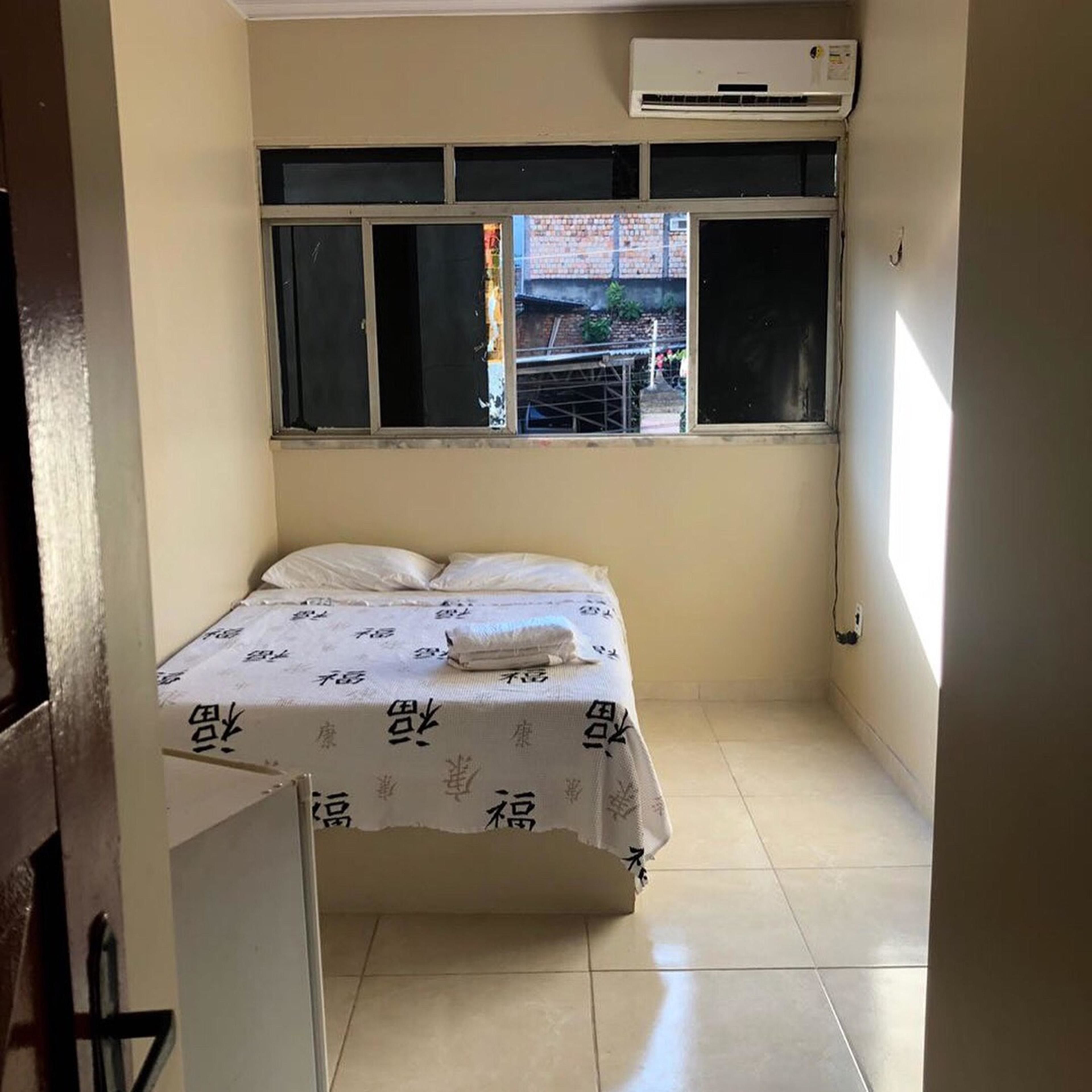 Economy Double Room, 1 Queen Bed, Non Smoking | Minibar, desk, iron/ironing board, free WiFi