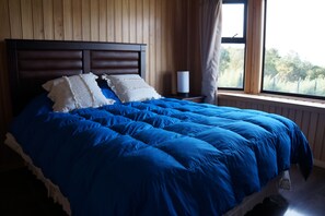 Frette Italian sheets, premium bedding, pillow-top beds - Vista Tranquila Chiloe (Chonchi)