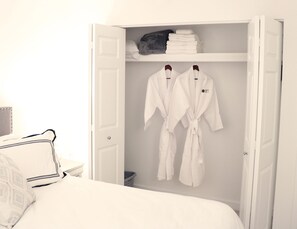 特級公寓, 1 間臥室, 非吸煙房, 廚房 | 1 間睡房、高級寢具、書桌、熨斗/熨衫板