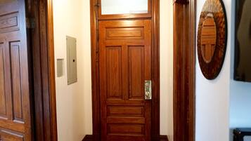 Apartment, 2 Bedrooms | 2 bedrooms, free WiFi