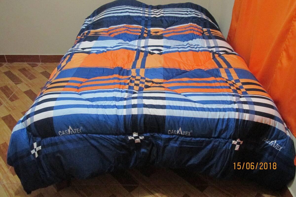 Double Room, 1 Double Bed | 1 bedroom, in-room safe, desk, iron/ironing board