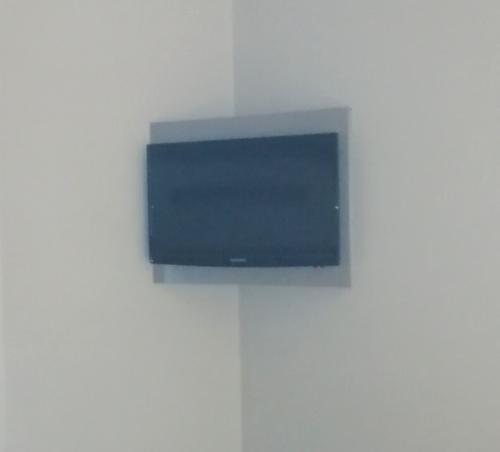 Työpöytä, ilmainen Wi-Fi, vuodevaatteet