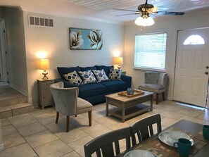 智能電視、 辦公室