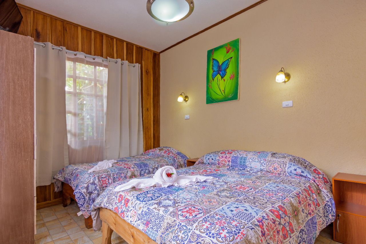 Hochwertige Bettwaren, kostenloses WLAN, Bettwäsche