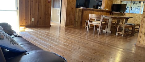 Private Vacation Home | Living area