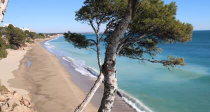 Villa Lyna by Parc Mont-roig